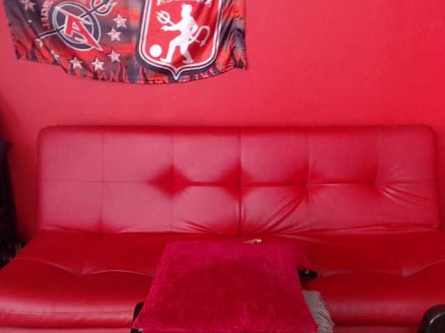 Live sex webcam photo for zendadirty #274046439