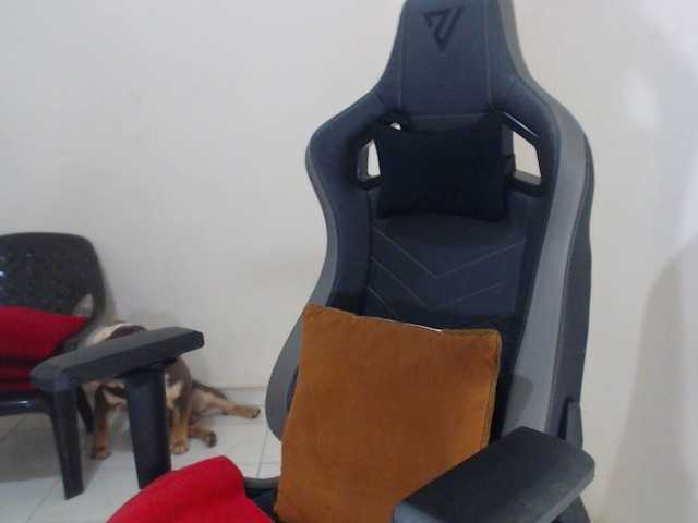 Live sex webcam photo for zendadirty #275491089