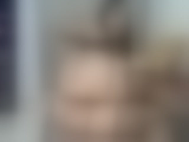 Live sex webcam photo for zhamira21 #290334087