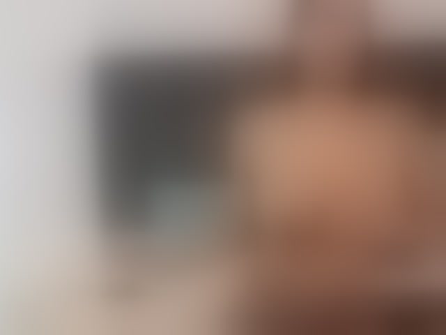 Live sex webcam photo for zoe-hamilton #294032401