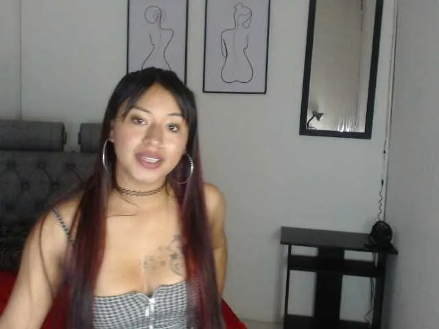 Live sex webcam photo for zoe-natasha #274711067