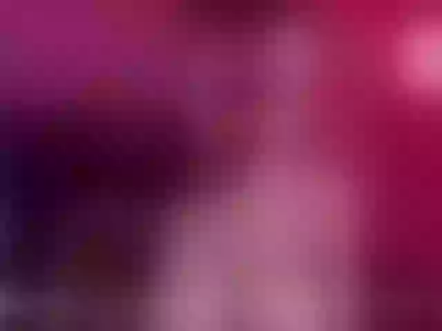 Live sex webcam photo for zoe-roux21 #291216438