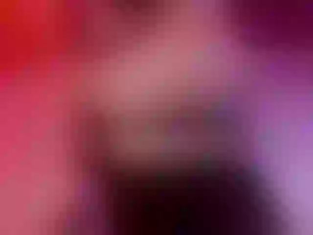 Live sex webcam photo for zoe-roux21 #291600339