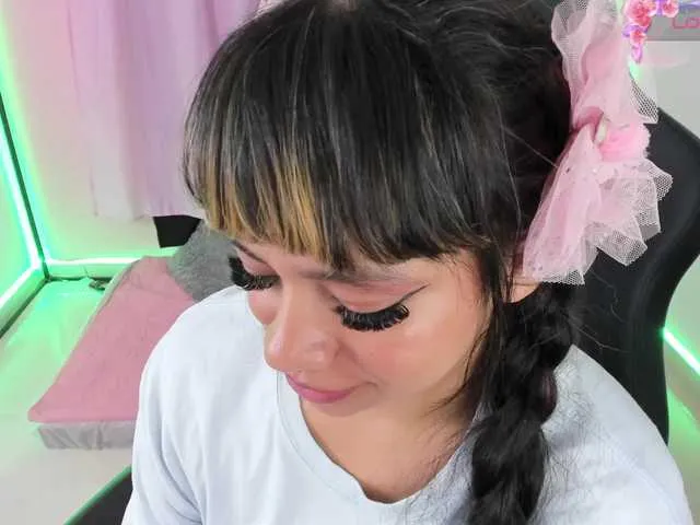Live sex webcam photo for zoe-sullivan #289319788