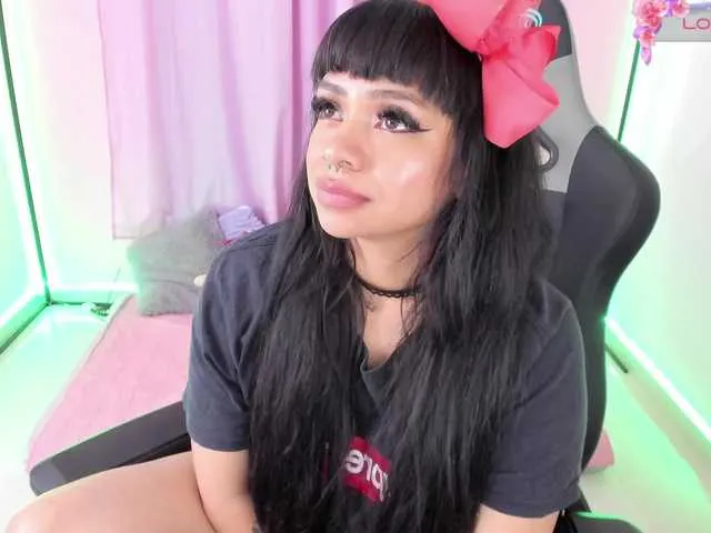 Live sex webcam photo for zoe-sullivan #290028312