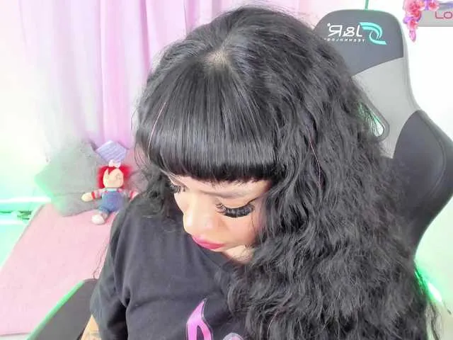 Live sex webcam photo for zoe-sullivan #290035024