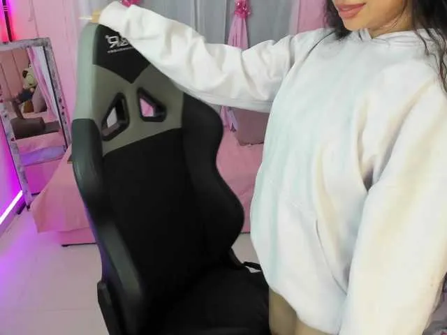 Live sex webcam photo for zoe-sullivan #290353363
