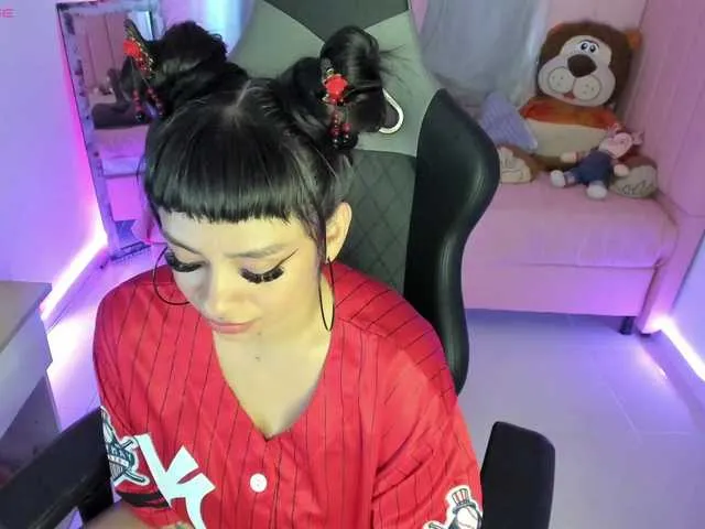 Live sex webcam photo for zoe-sullivan #290534152