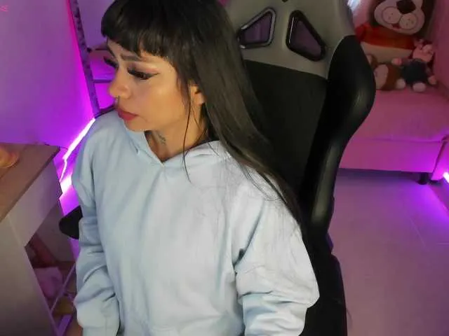 Live sex webcam photo for zoe-sullivan #290833982