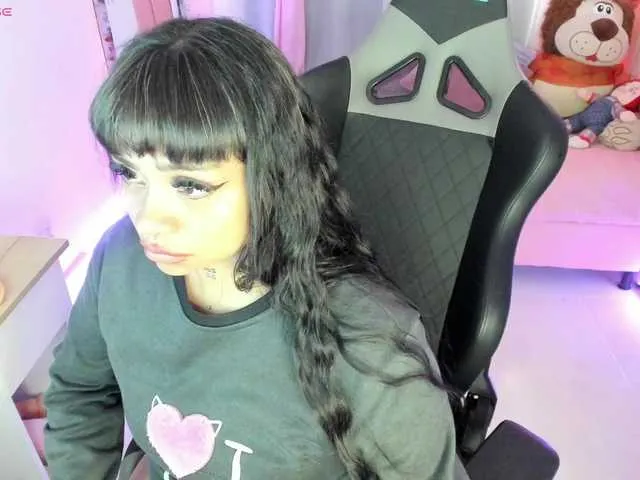 Live sex webcam photo for zoe-sullivan #290846634