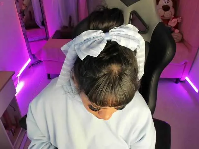 Live sex webcam photo for zoe-sullivan #290970379