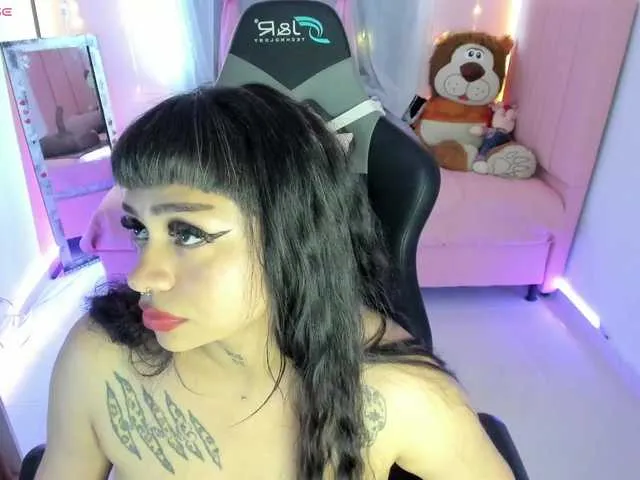 Live sex webcam photo for zoe-sullivan #291139720