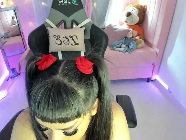 Live sex webcam photo for zoe-sullivan #291161287