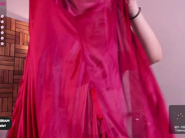 Live sex webcam photo for zoe-wils #273394229