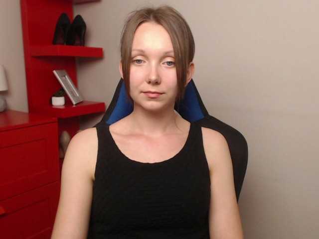 Live sex webcam photo for zoebaby #275541400