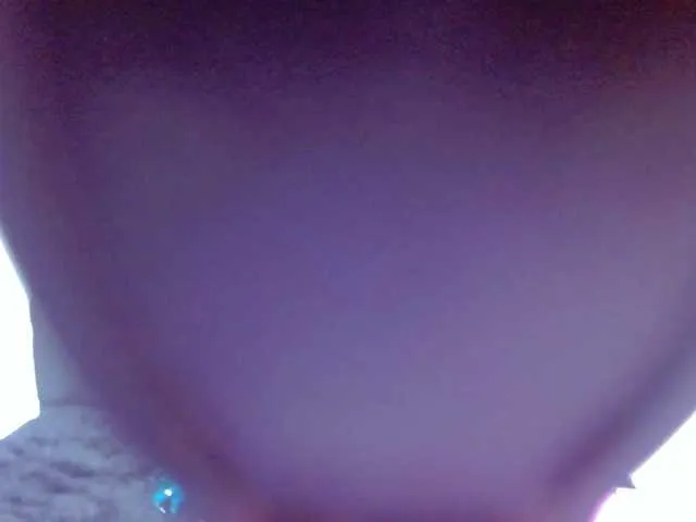 Live sex webcam photo for zoebell09 #273172645