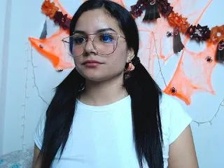 Live sex webcam photo for ZoeBennett #189005493