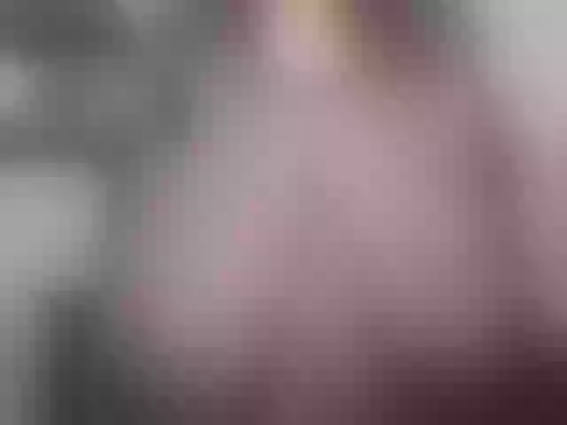 Live sex webcam photo for zoedoll #276541261