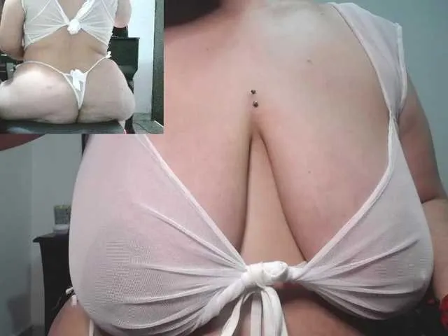 Live sex webcam photo for zoedoll #277067582