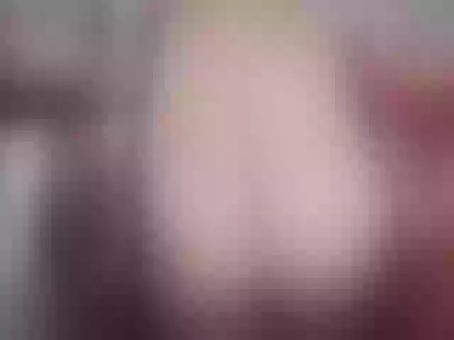 Live sex webcam photo for zoedoll #291598496