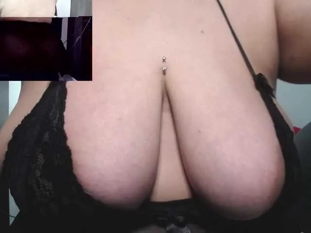 Live sex webcam photo for zoedoll #291736105
