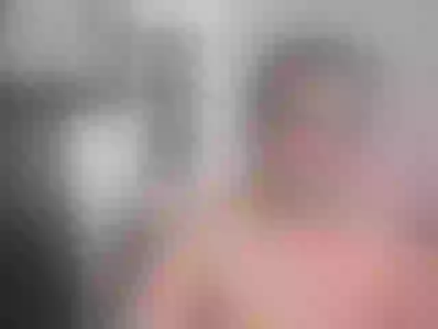 Live sex webcam photo for zoedoll #292215389