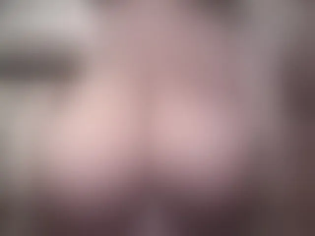 Live sex webcam photo for zoedoll #293190288