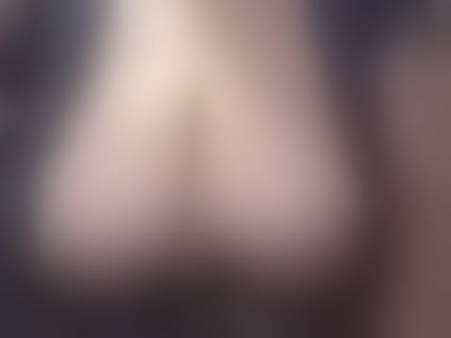 Live sex webcam photo for zoedoll #293743125