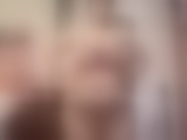 Live sex webcam photo for zoedoll #294075705