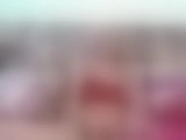 Live sex webcam photo for zoeuwu1 #273475703