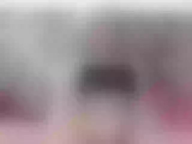 Live sex webcam photo for zoeuwu1 #273643894