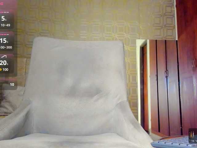 Live sex webcam photo for zoex2 #290245913