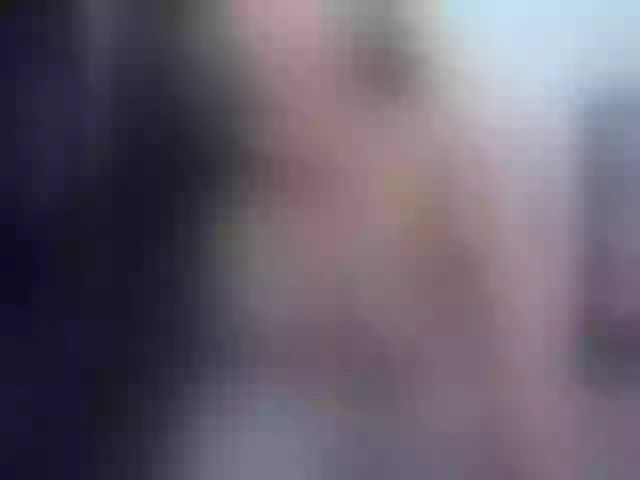 Live sex webcam photo for zoeyrogers #281406930