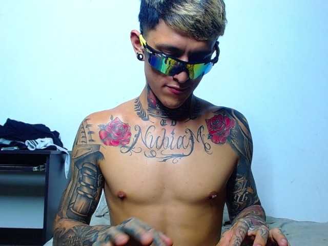 Live sex webcam photo for zorrofumon #277656019