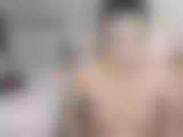 Live sex webcam photo for zozo-19- #276143054