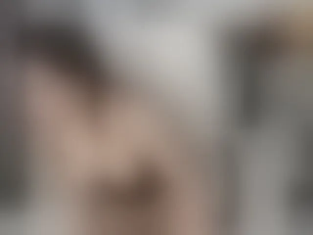 Live sex webcam photo for zozo-19- #276632661