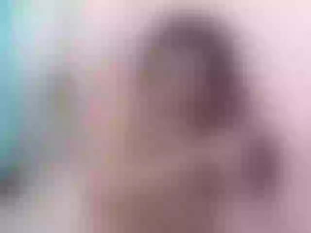 Live sex webcam photo for zozo-19- #276917209