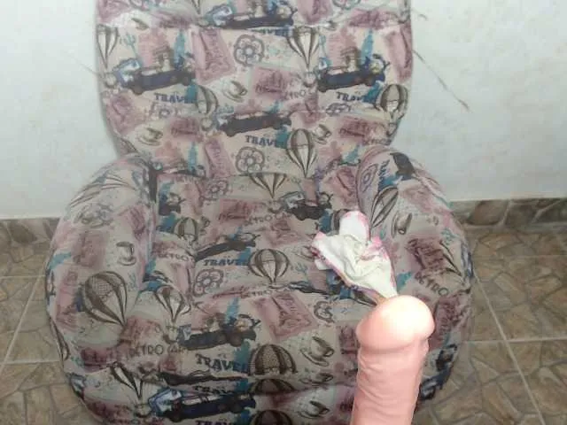 Live sex webcam photo for zukyCrawford #274035063