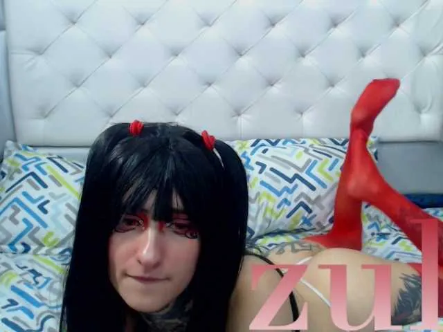 Live sex webcam photo for zull01 #272417099