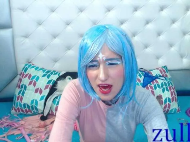 Live sex webcam photo for zull01 #272506907