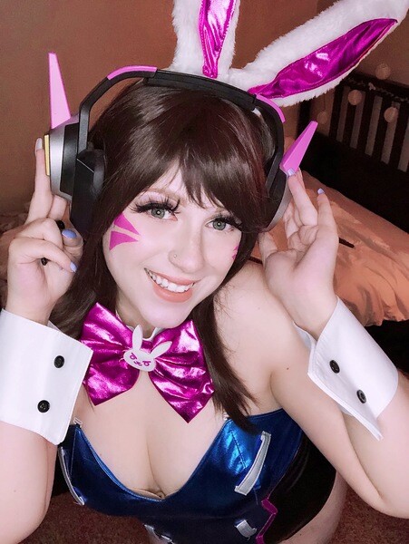 Live sex webcam photo for VioletWitchCosplay #2366029