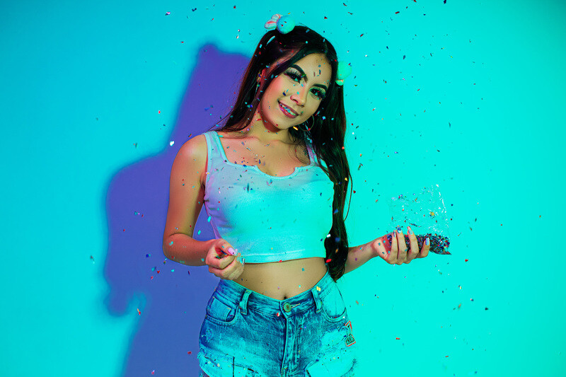 Live sex webcam photo for ArianaSimons #2357534