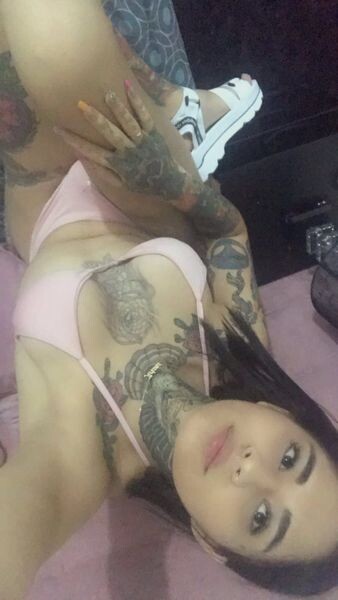 Live sex webcam photo for CristalHugeTssss #5858995