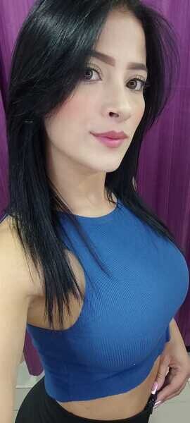 Live sex webcam photo for MarianaaLopezz #6017611