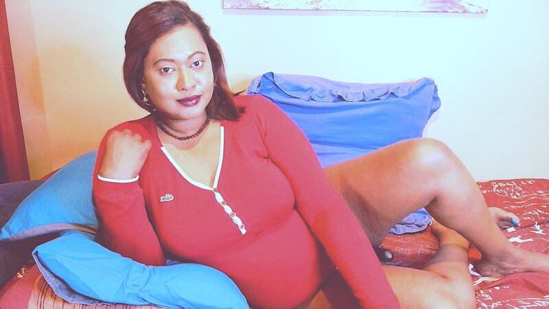 Live sex webcam photo for IndianLust69 #5865095