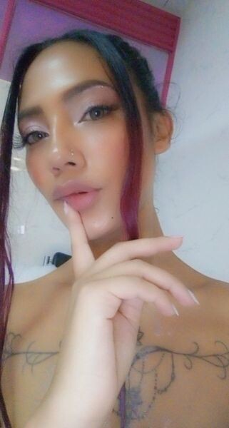 Live sex webcam photo for ElizabethRamirez #6022120