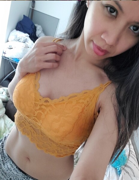 Live sex webcam photo for TheJuicyPinaypple #2946549