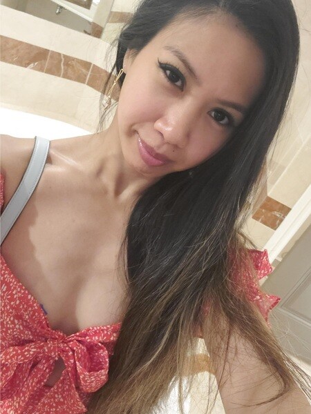 Live sex webcam photo for TheJuicyPinaypple #3004115