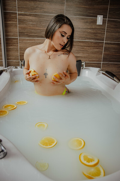 Live sex webcam photo for HannaRogerss #6203541