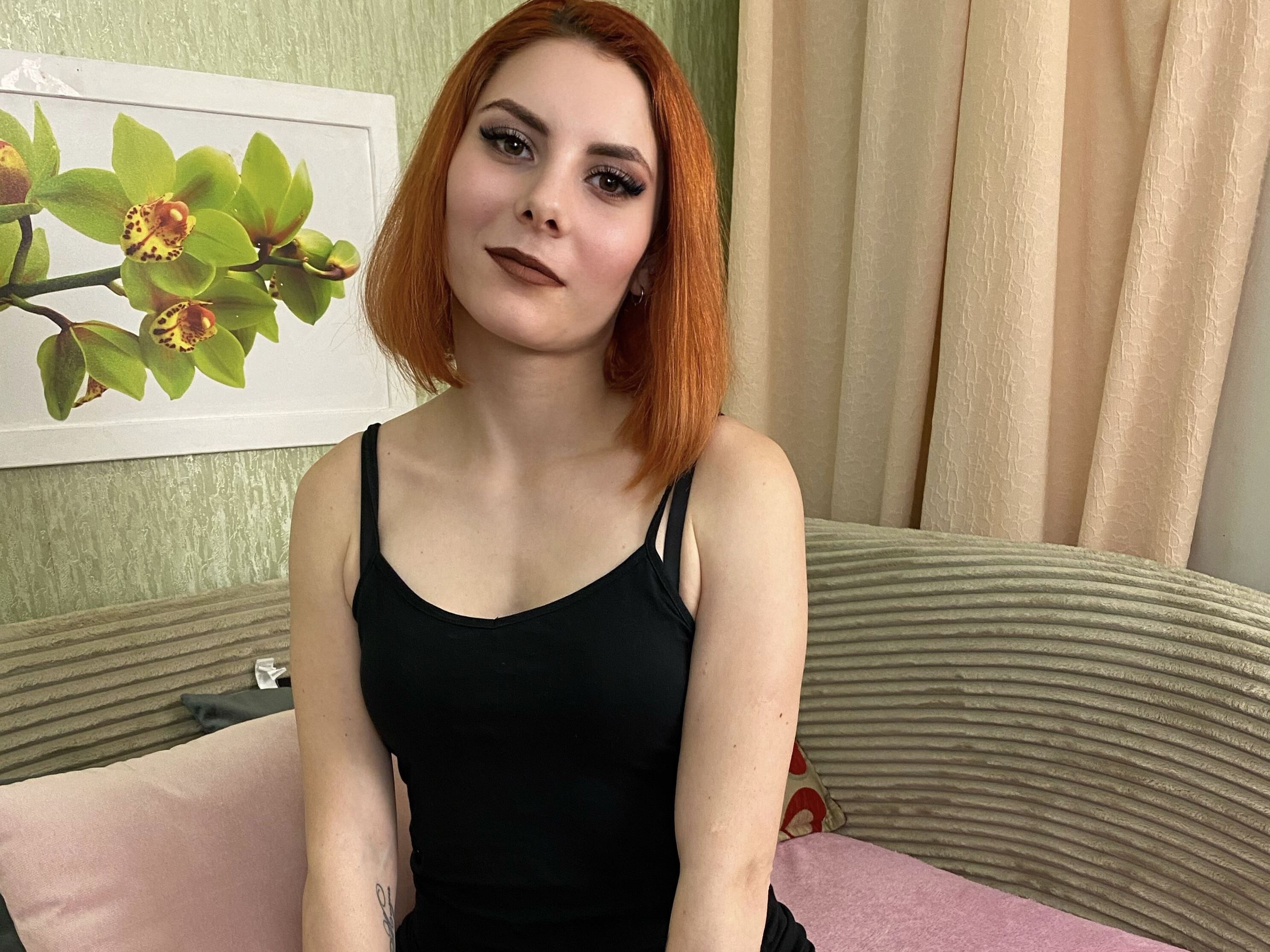 Live sex webcam photo for Asselista #2988123